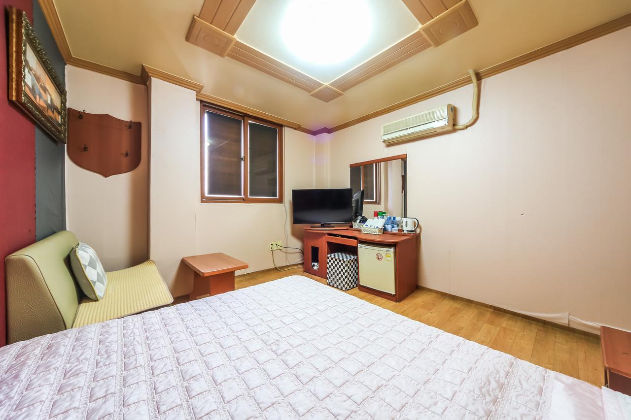 Nampo One Motel Μπουσάν Εξωτερικό φωτογραφία